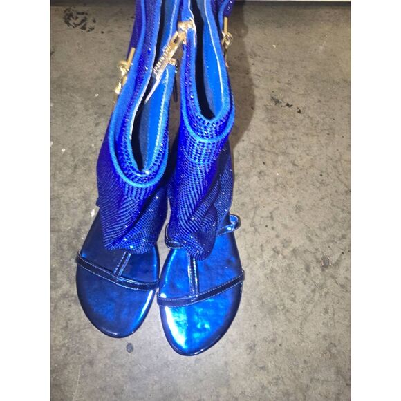 Cape Robbin  Gladiator Sandals - Picture 8 of 9